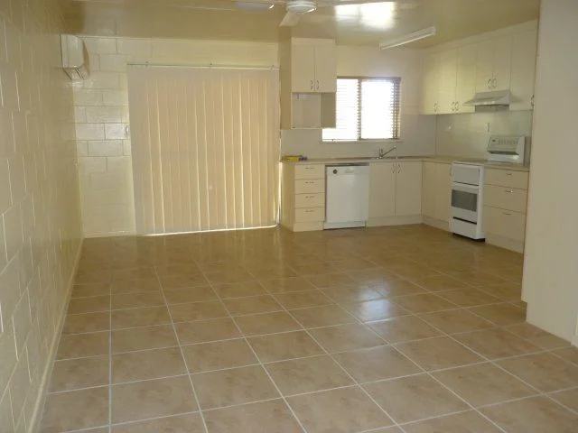 Additional image 3 of 1 & 2/93 Thirteenth Avenue, Home Hill QLD 4806