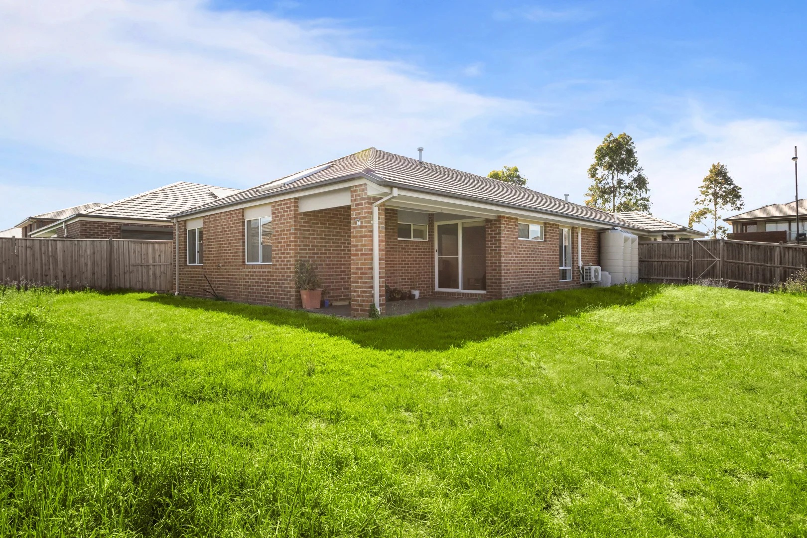 Additional image 2 of 41 Montmarte Boulevard, Burnside VIC 3023