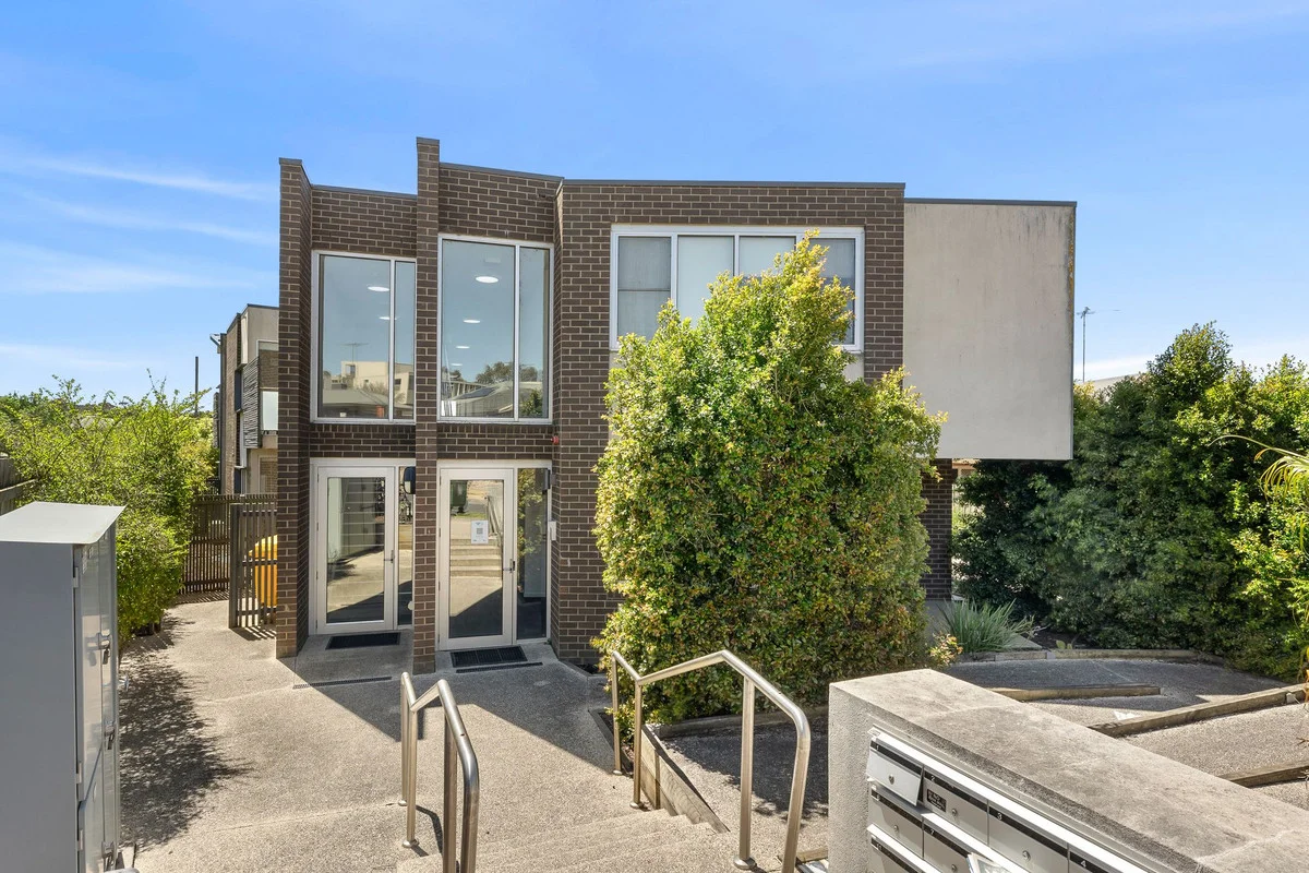 1/4 Ficinia Mews, Highton VIC 3216