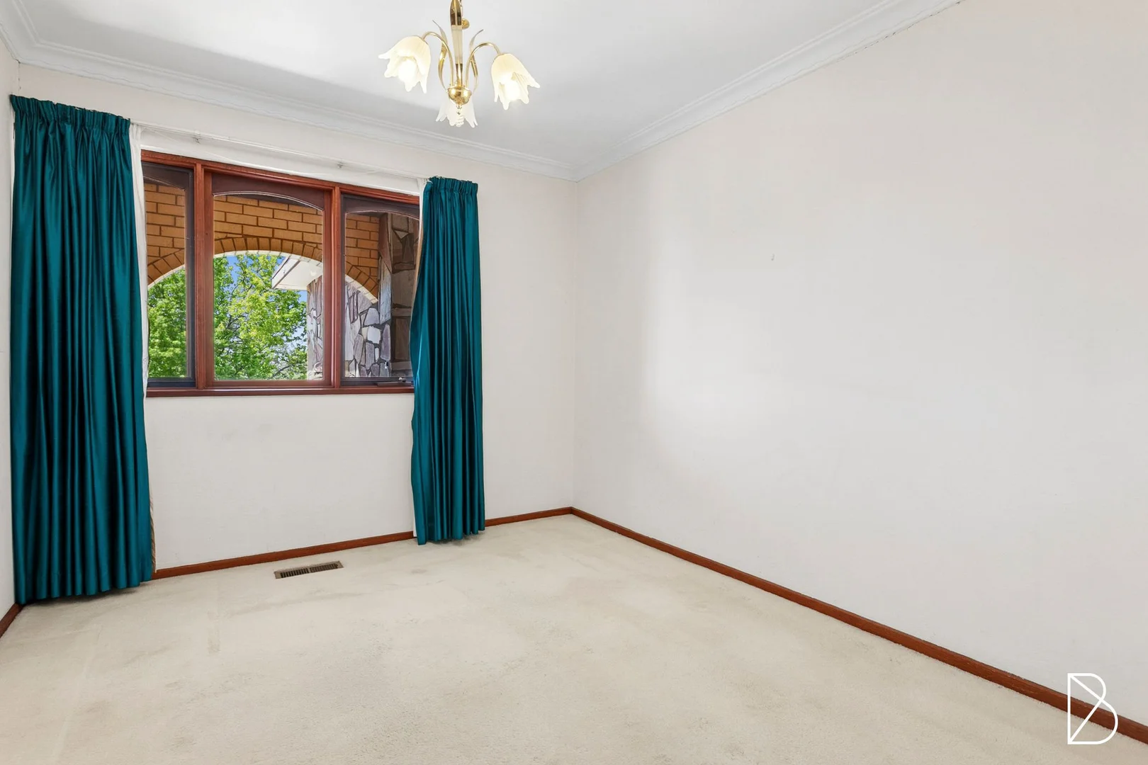 Additional image 18 of 13 Mckeahnie Street, Weetangera ACT 2614