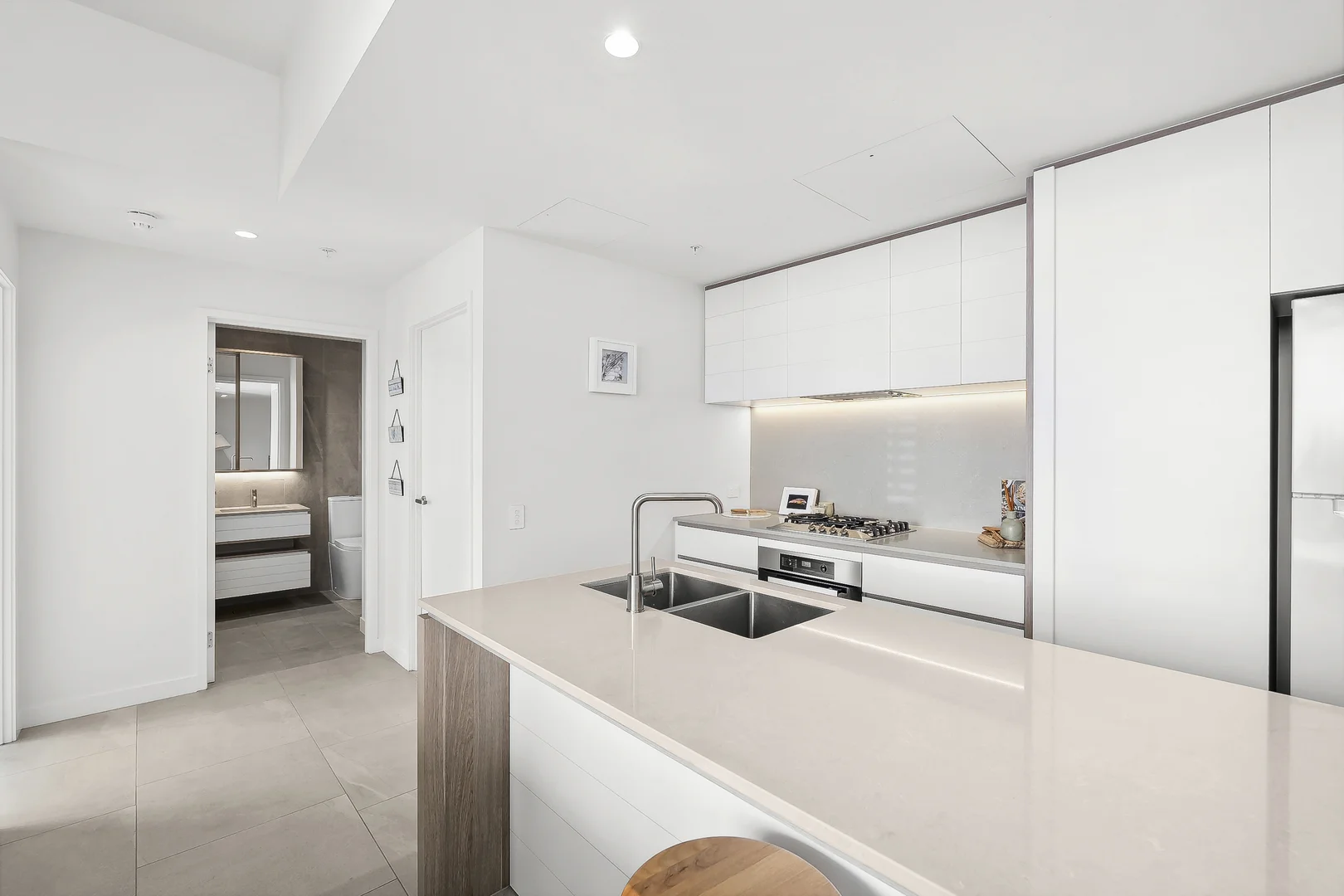 Additional image 11 of 3308/12 Philip Avenue, Broadbeach QLD 4218