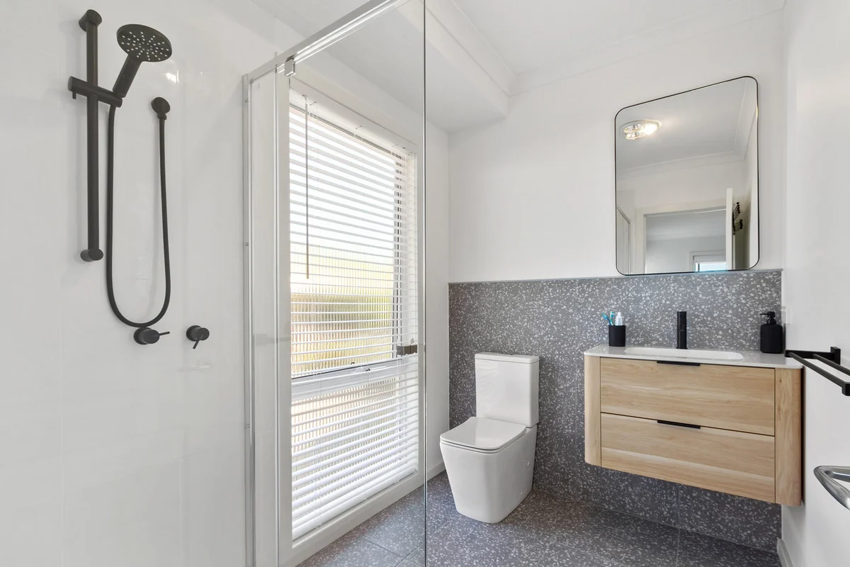 Additional image 18 of 29 Ozone Crescent, Lakes Entrance VIC 3909