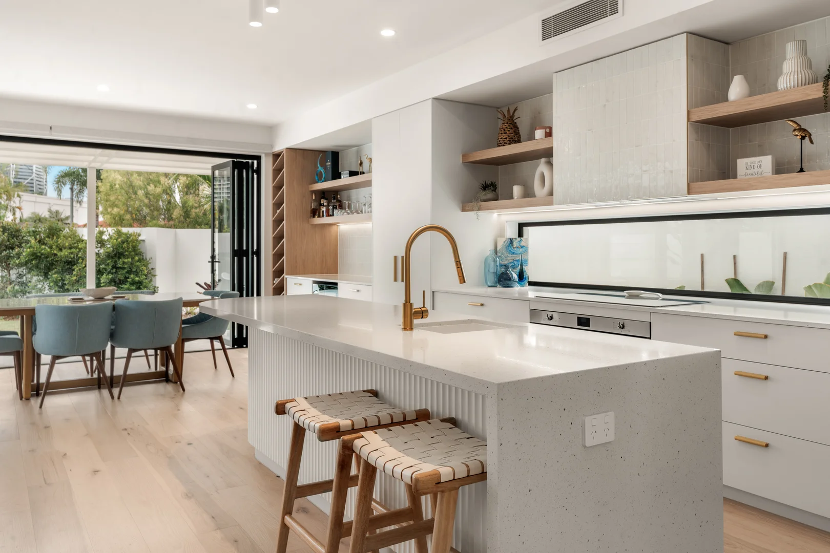 Additional image 11 of 4 Salerno Street, Isle Of Capri QLD 4217