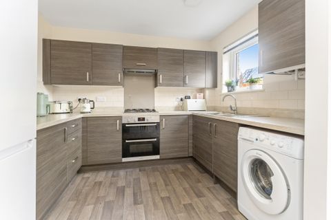 2 Lairdship Drive, Sighthill, Edinburgh EH11