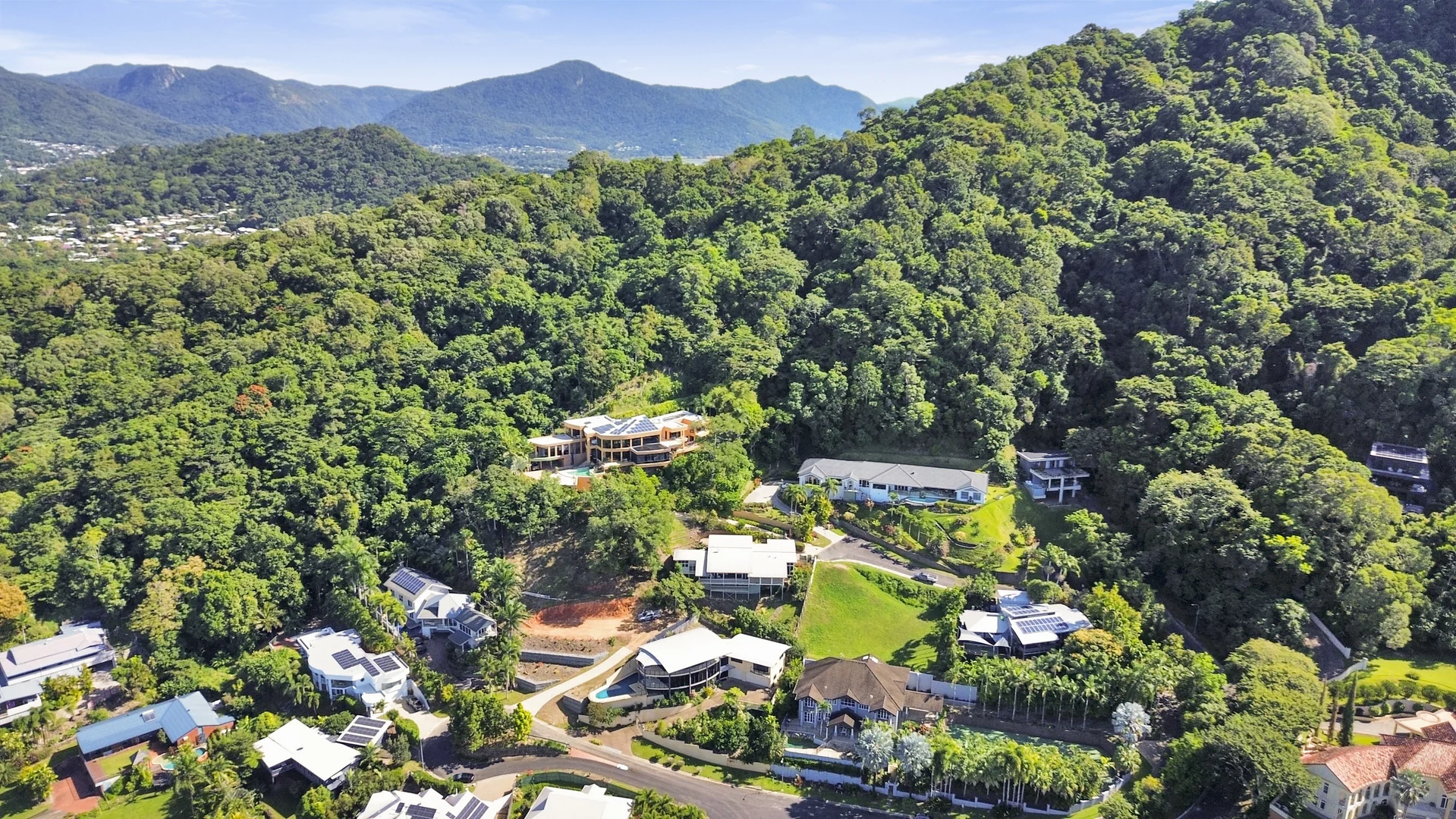 Additional image 11 of 6 Knott Ct, Whitfield QLD 4870