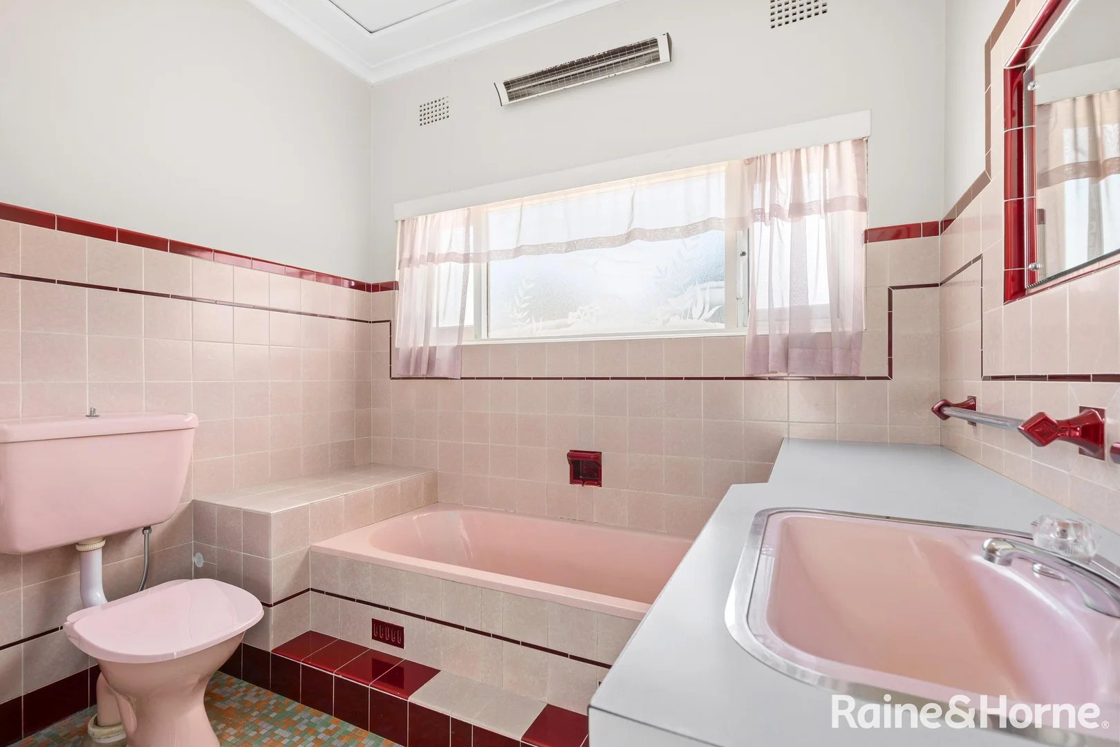 Additional image 11 of 30 Irene Crescent, Kingsgrove NSW 2208