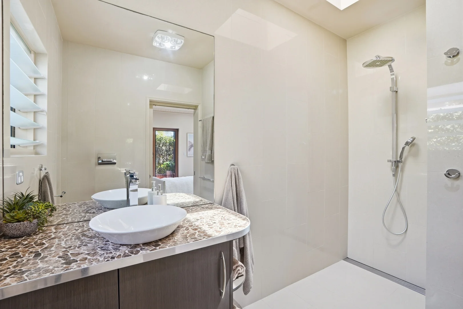 Additional image 22 of 34 Bateau Bay Road, Bateau Bay NSW 2261