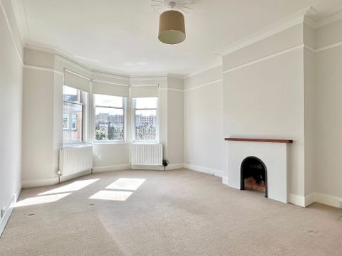 Learmonth Park, Comely Bank, Edinburgh EH4