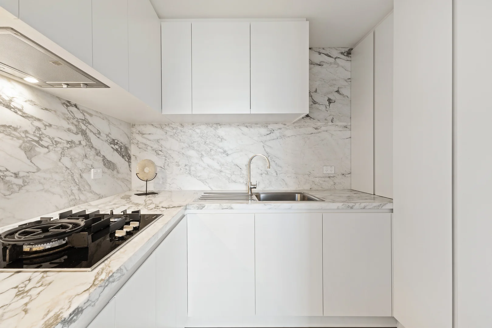 Additional image 7 of 307/801 Whitehorse Road, Mont Albert VIC 3127