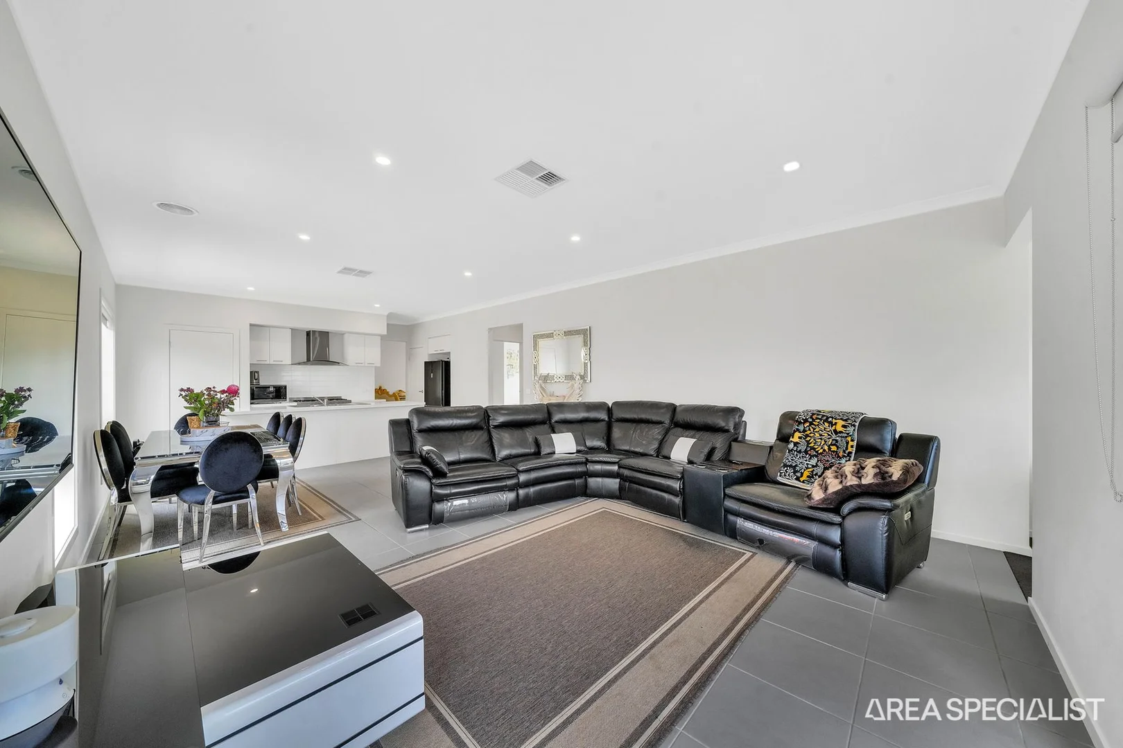 Additional image 14 of 11 Carfin Circuit, Thornhill Park VIC 3335