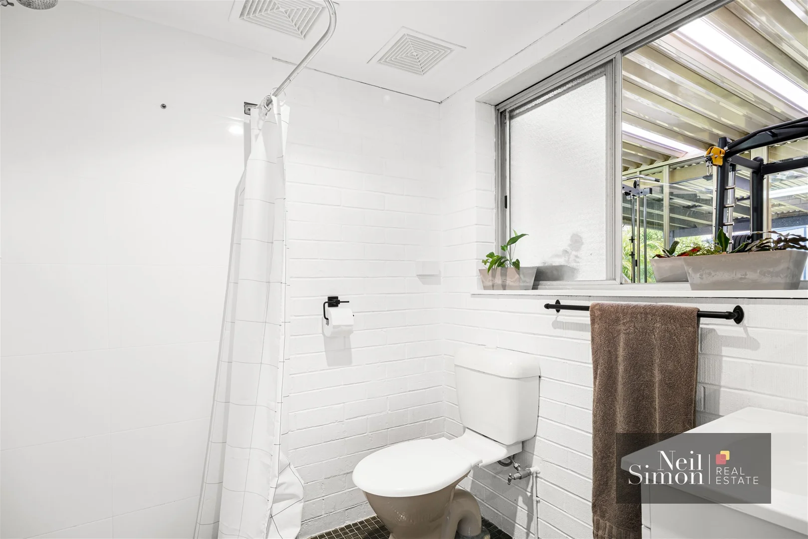 Additional image 15 of 12 Kent Gardens, Soldiers Point NSW 2317