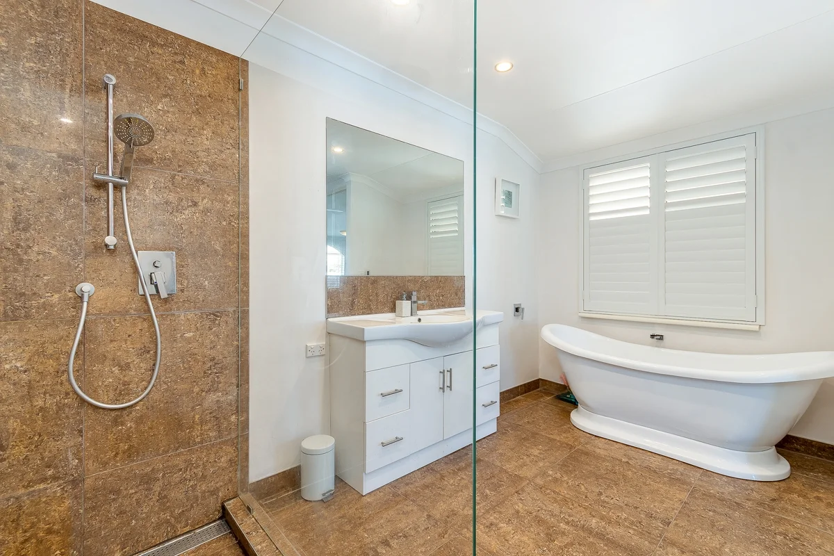 Additional image 10 of 3 Chatham Pass, Carramar WA 6031