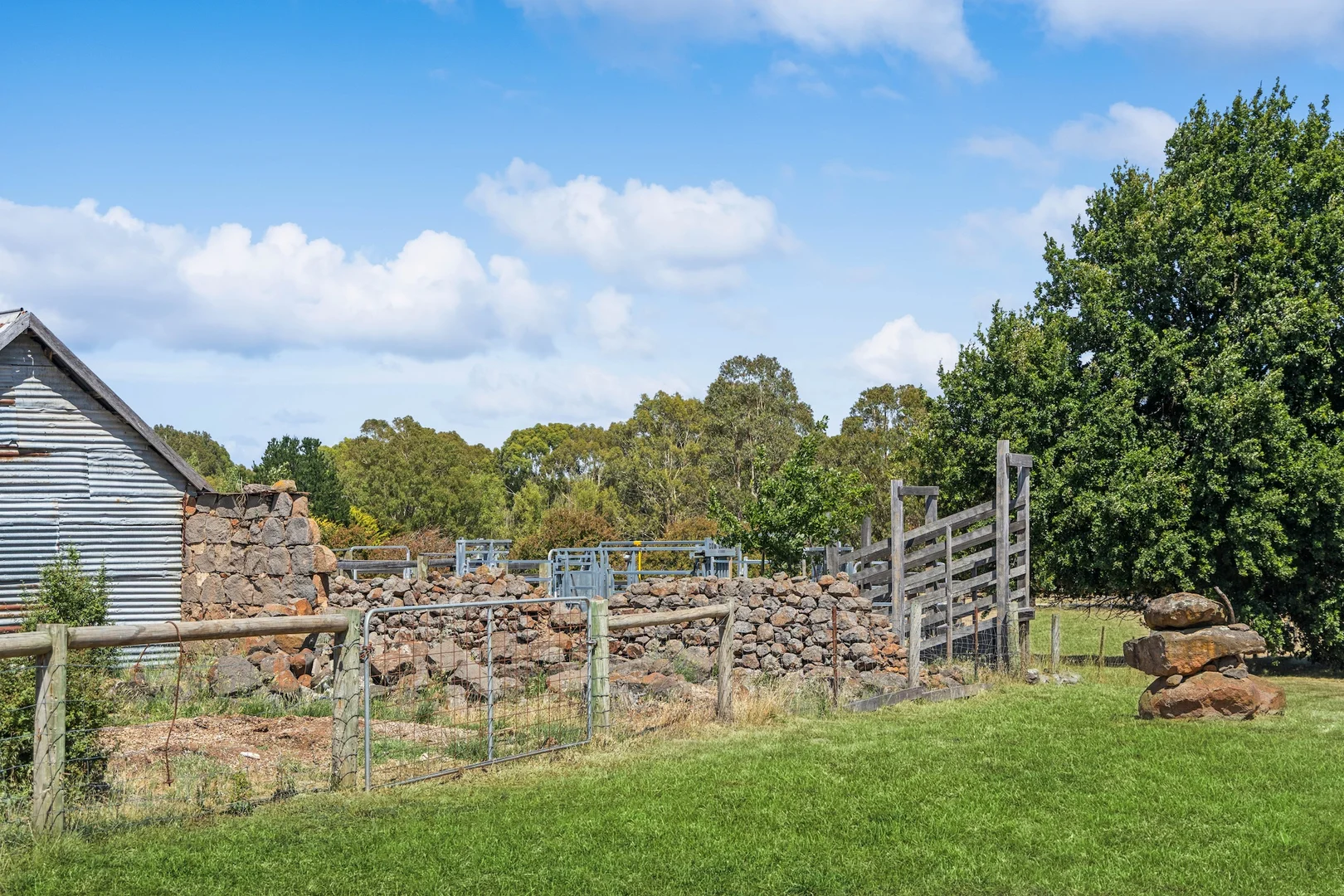 Additional image 20 of 212 Northumberland Road, Kyneton VIC 3444