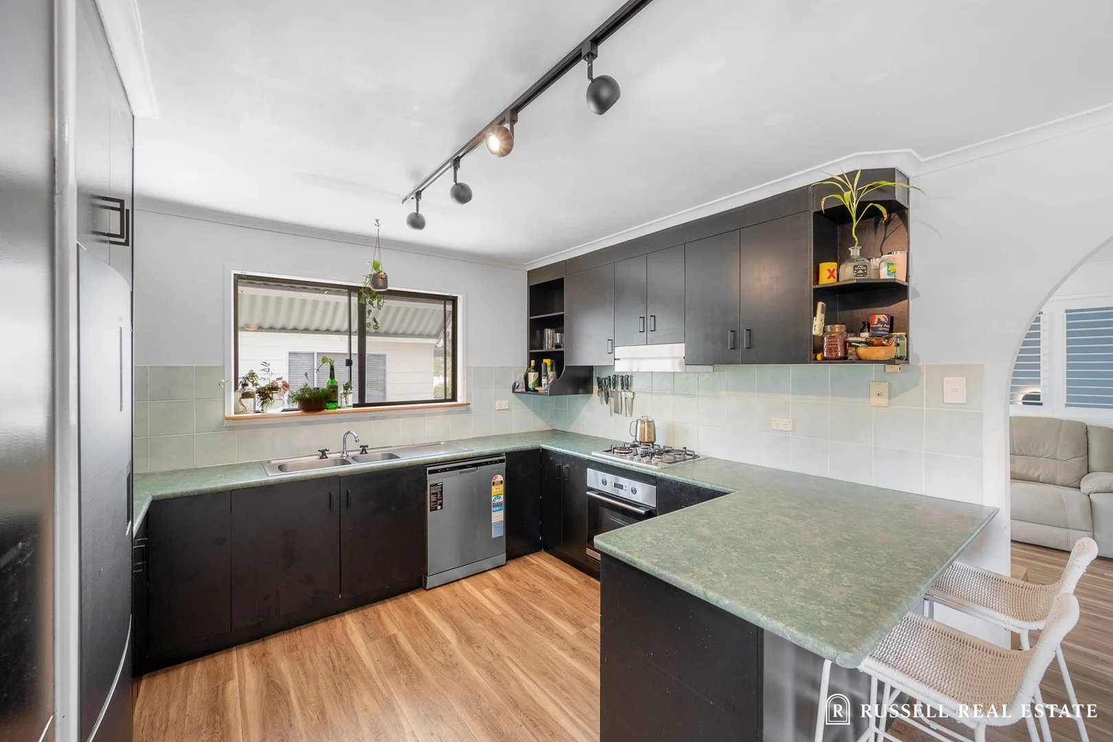 Additional image 6 of 13 Alexander Street, Boyne Island QLD 4680