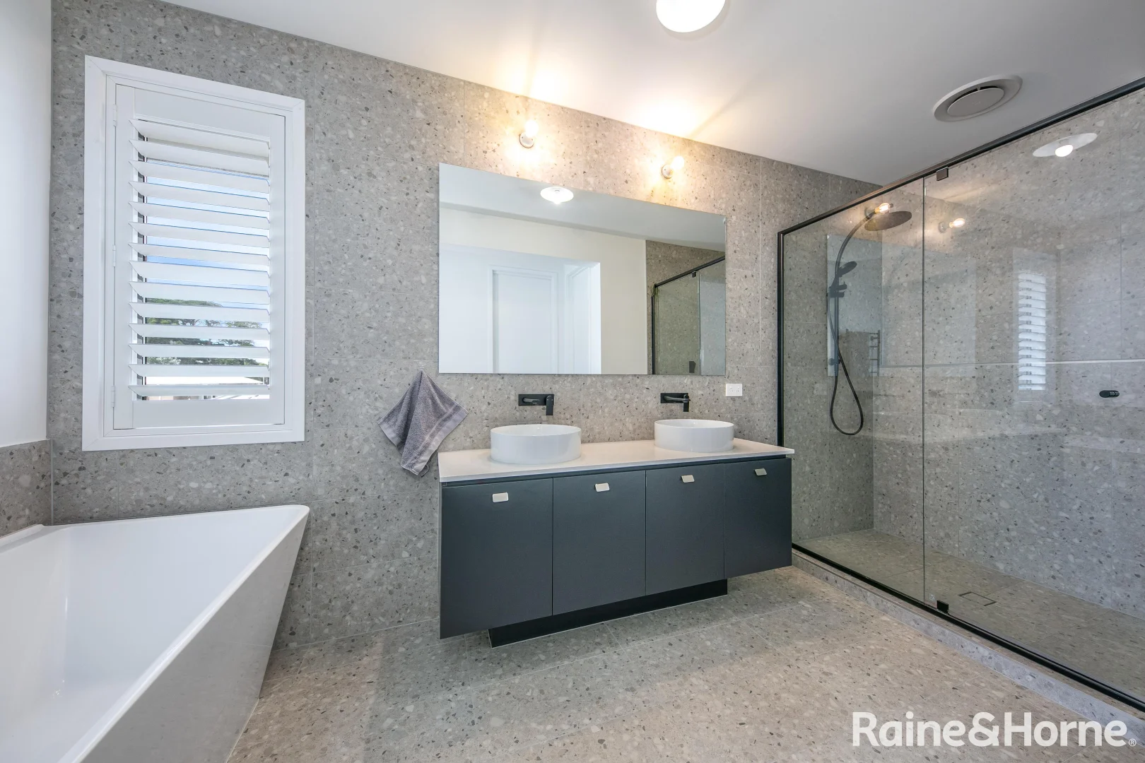 Additional image 14 of 10 Constance Way, New Gisborne VIC 3438