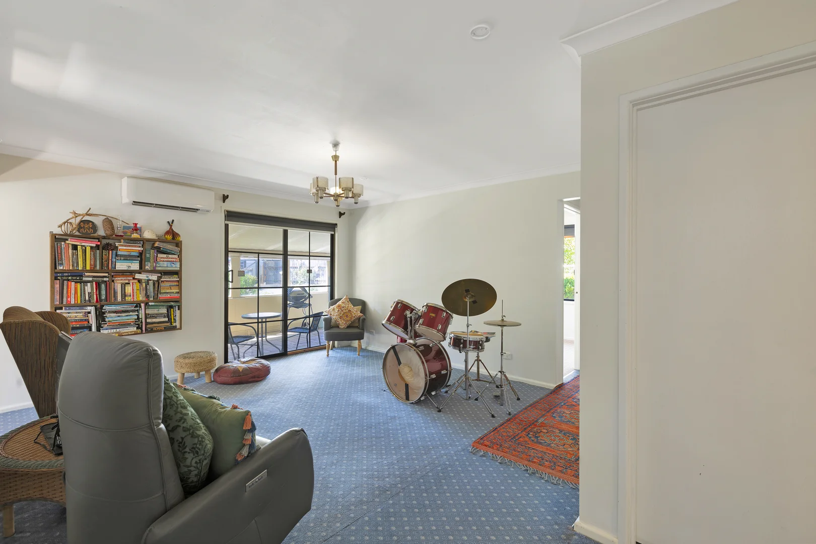 Additional image 15 of 7045 Great Alpine Road, Porepunkah VIC 3740