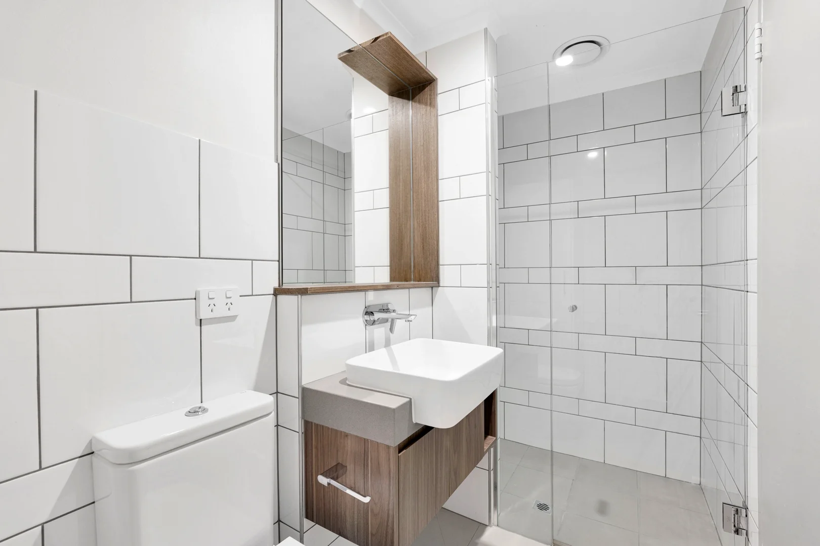 Additional image 10 of 1612/333 Exhibition Street, Melbourne VIC 3000