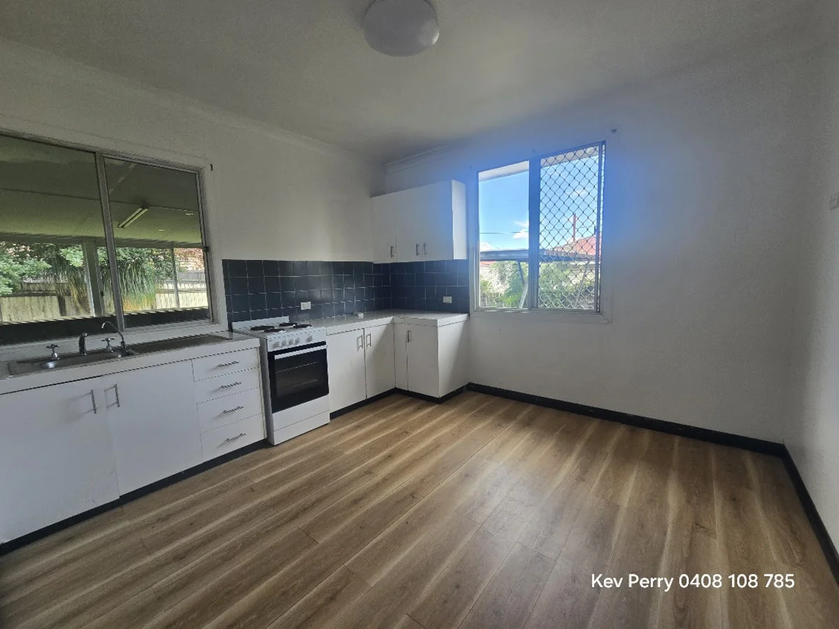 Additional image 11 of 293A James Street, Newtown QLD 4350