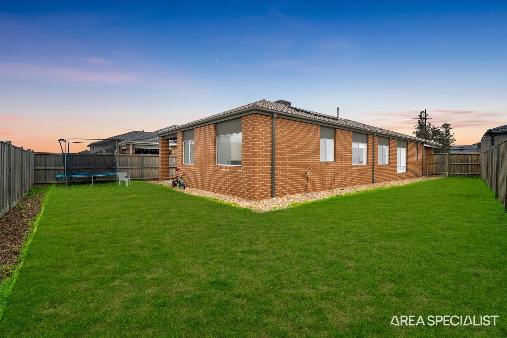 Additional image 18 of 11 Carfin Circuit, Thornhill Park VIC 3335