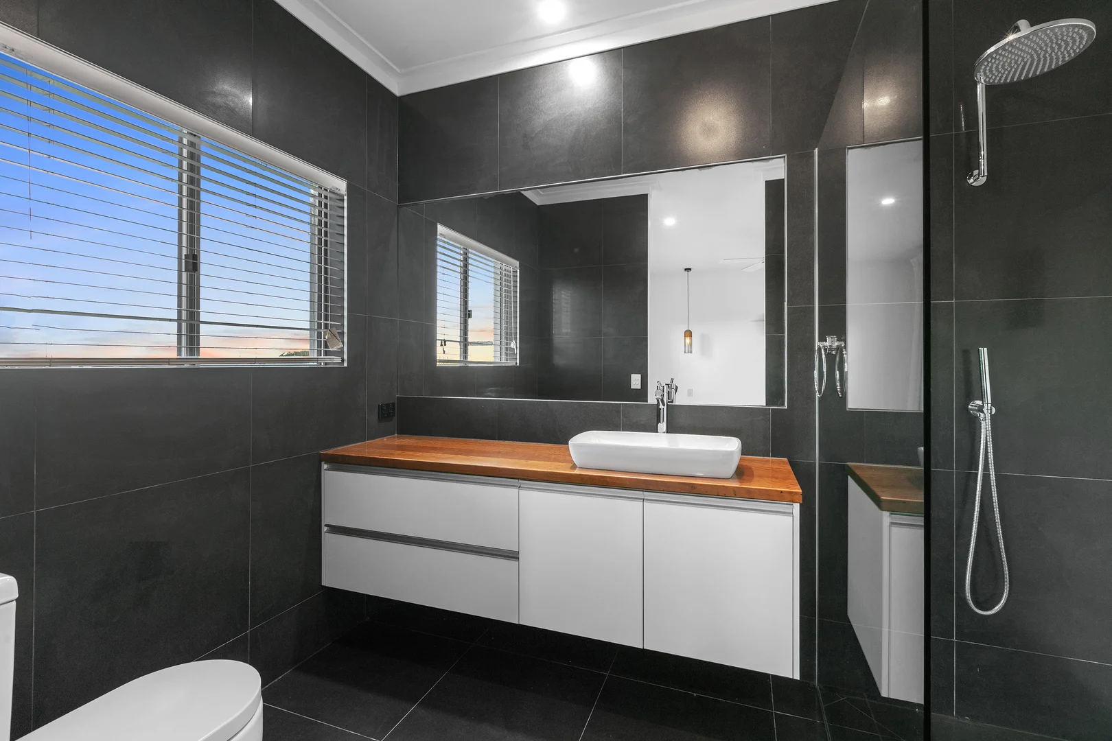 Additional image 10 of 244 Perry Road, Image Flat QLD 4560