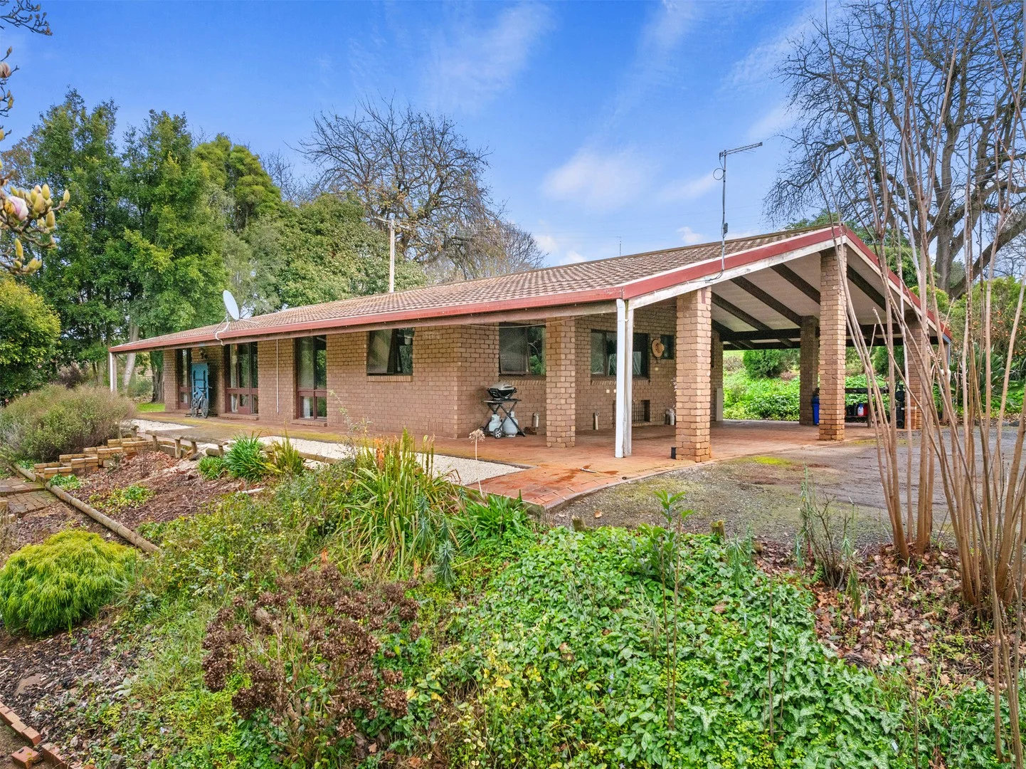 Additional image 2 of 1 Haw Street, Leongatha VIC 3953