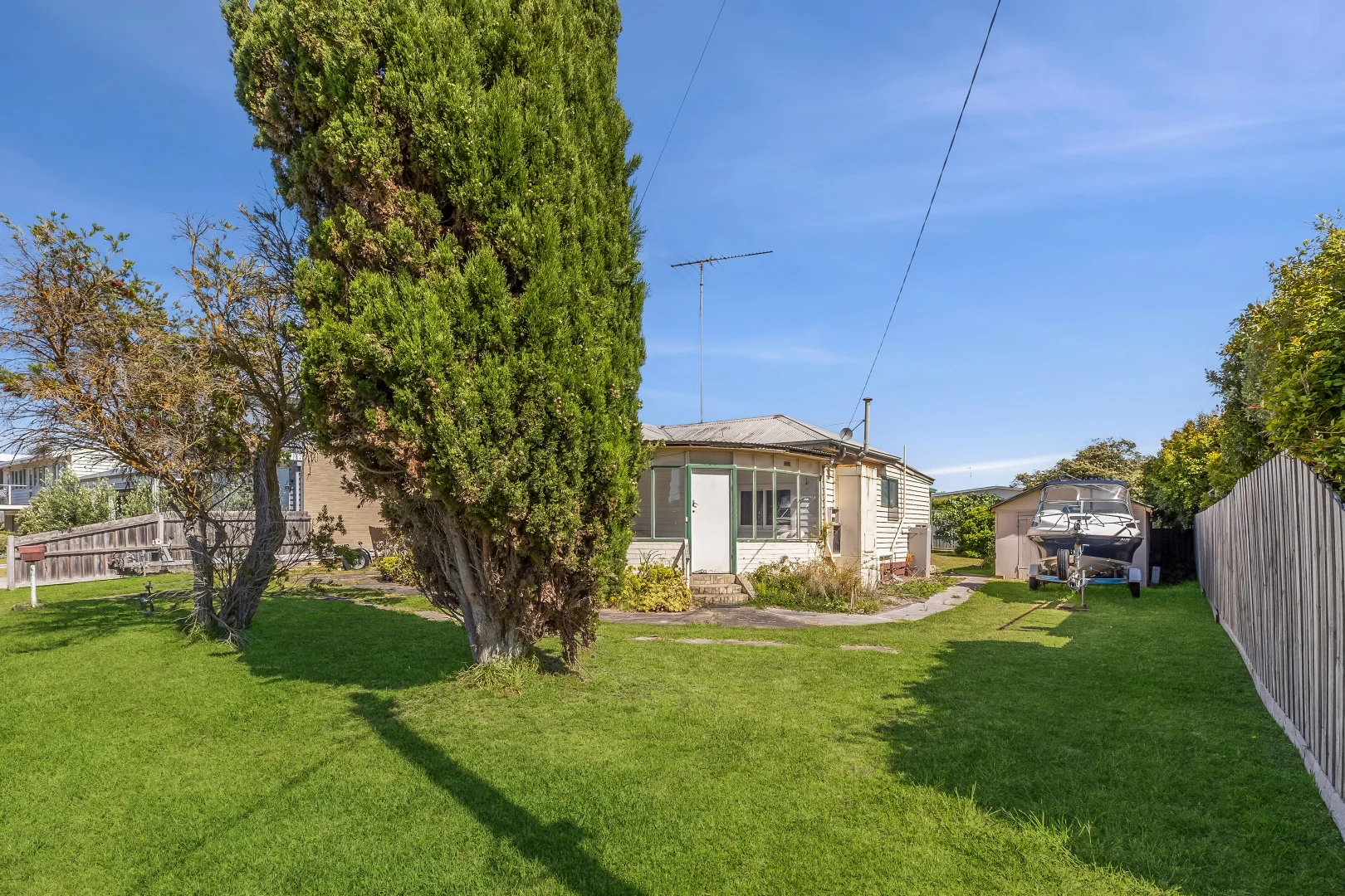 Additional image 6 of 1 & 2/13 Whitton Street, Ocean Grove VIC 3226