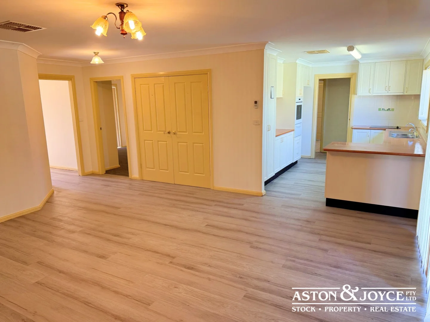 Additional image 8 of 5/26-28 Warraderry Street, Grenfell NSW 2810