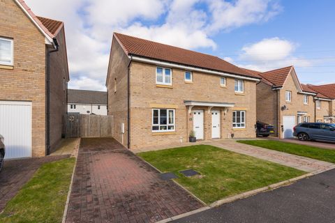 9 Benhar Road, Newcraighall EH21