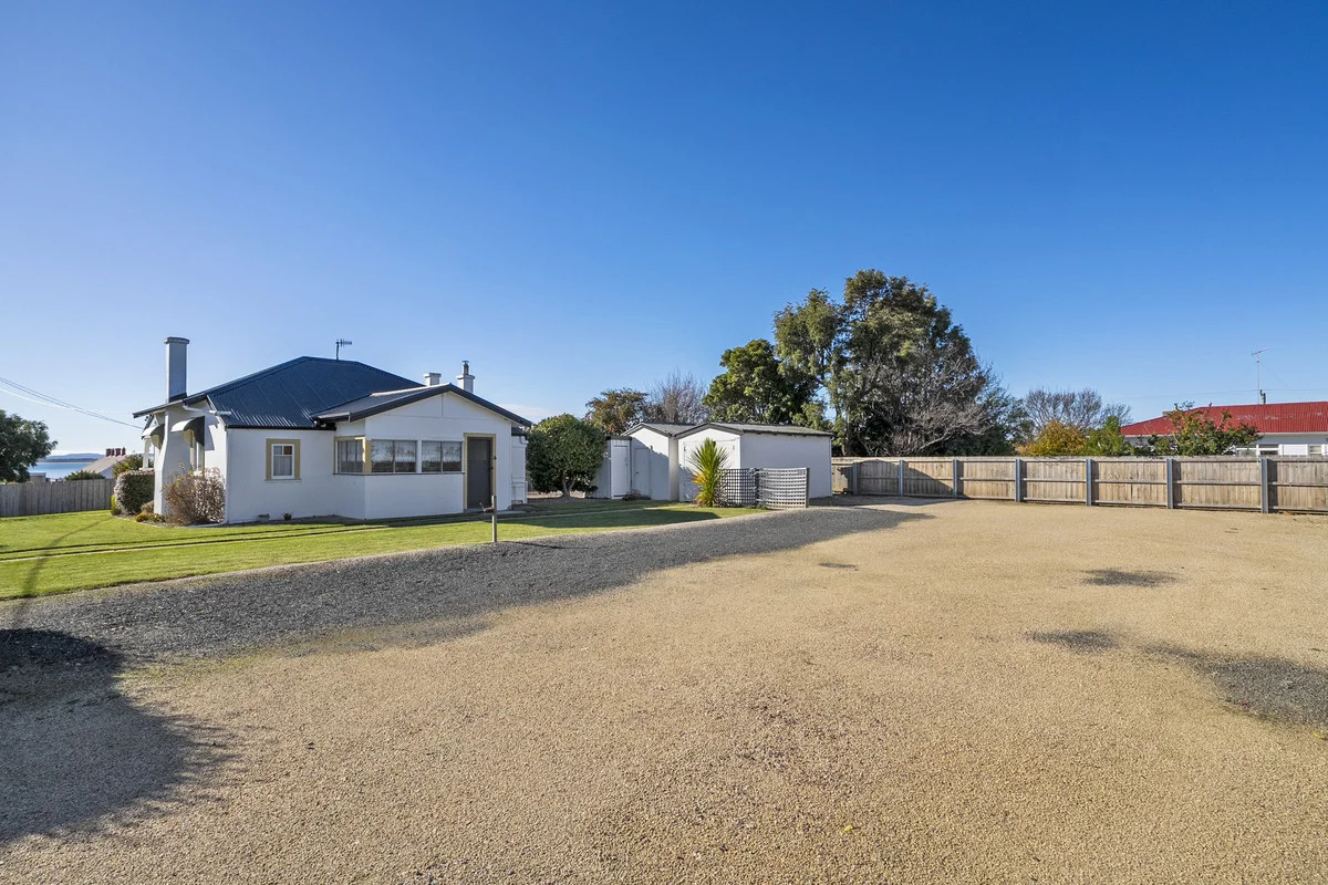 Additional image 4 of 2/6 Arnol Street, Swansea TAS 7190