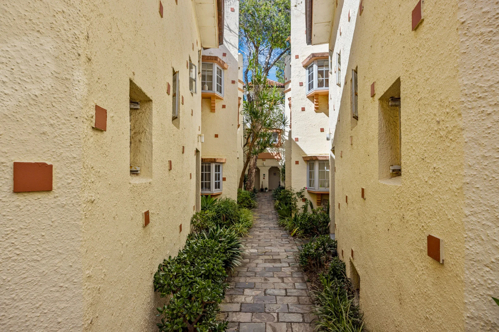 Additional image 10 of 8/64 Sir Thomas Mitchell Road, Bondi Beach NSW 2026