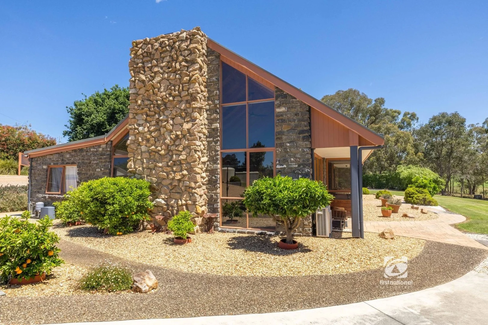 140 Clifton West Road, Wy Yung VIC 3875