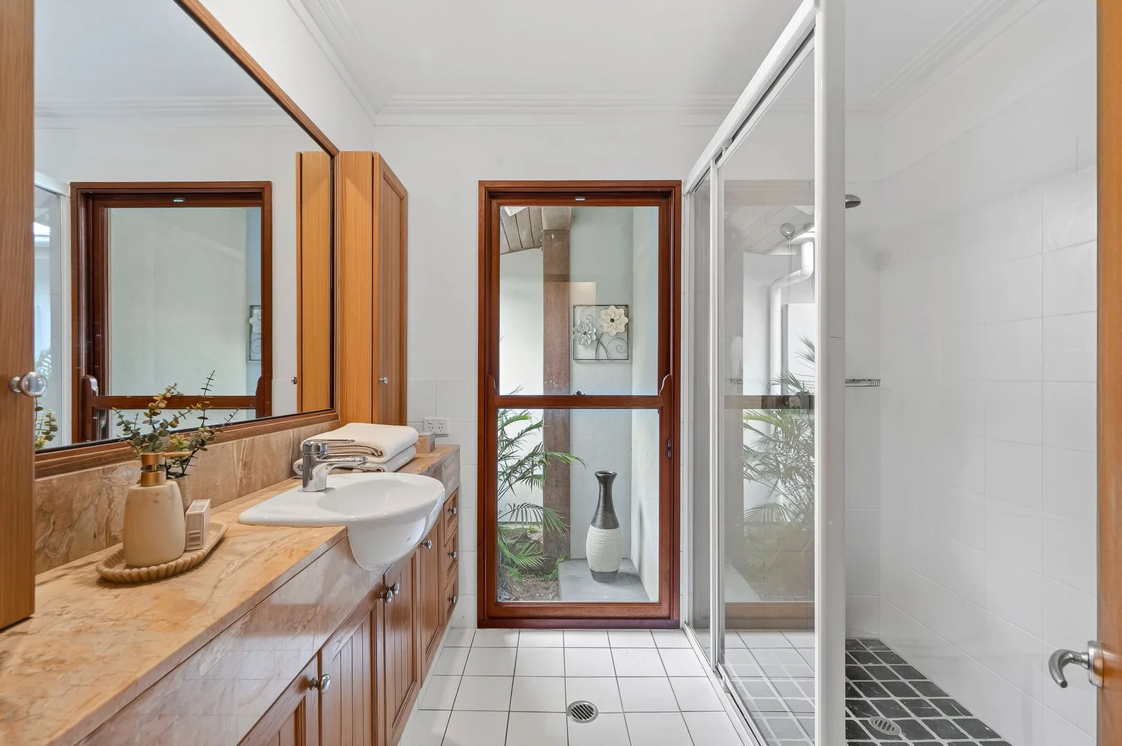 Additional image 9 of 474 Mckinnon Drive, Cooroibah QLD 4565