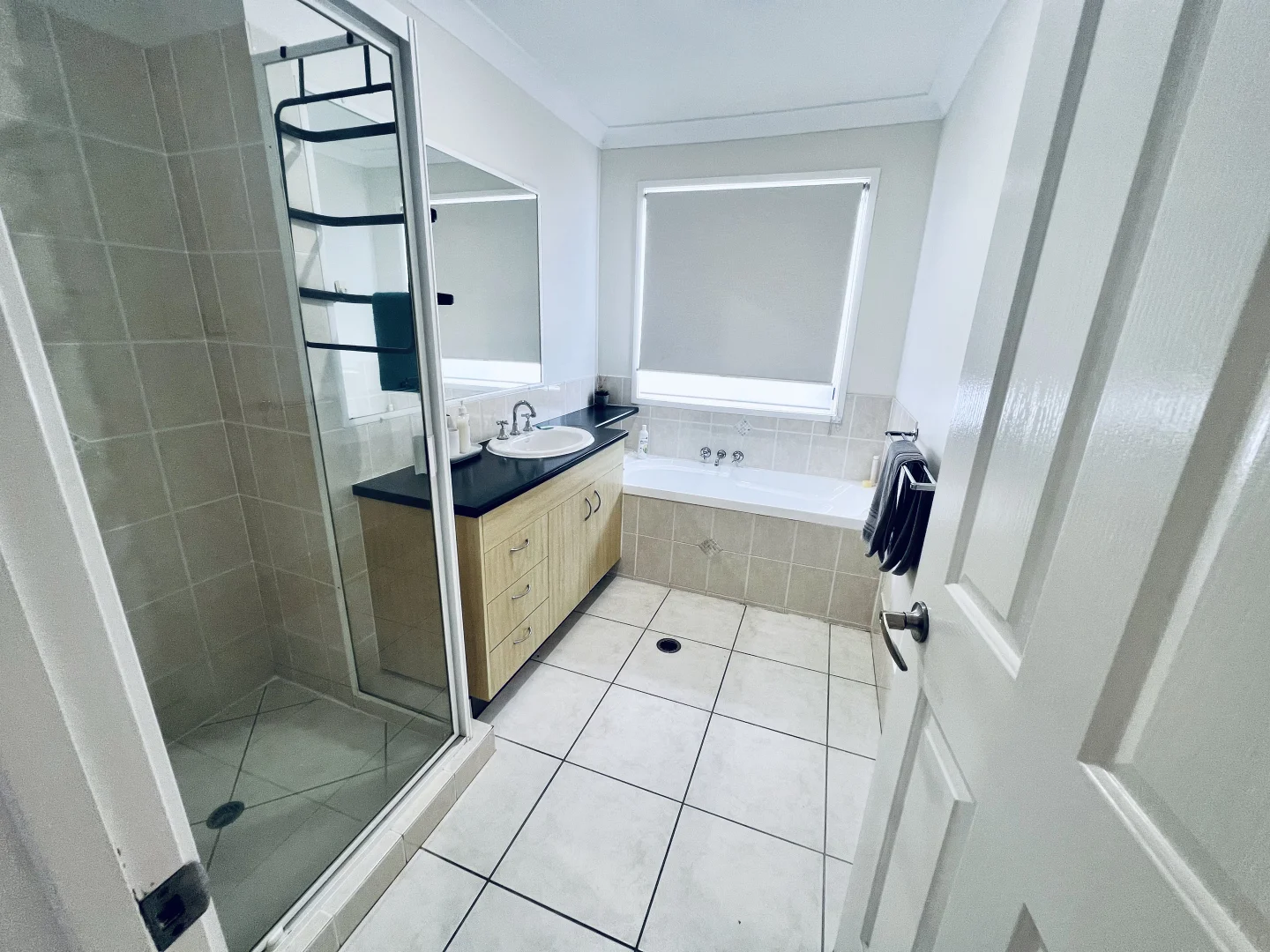 Additional image 9 of Sandstone Point QLD 4511