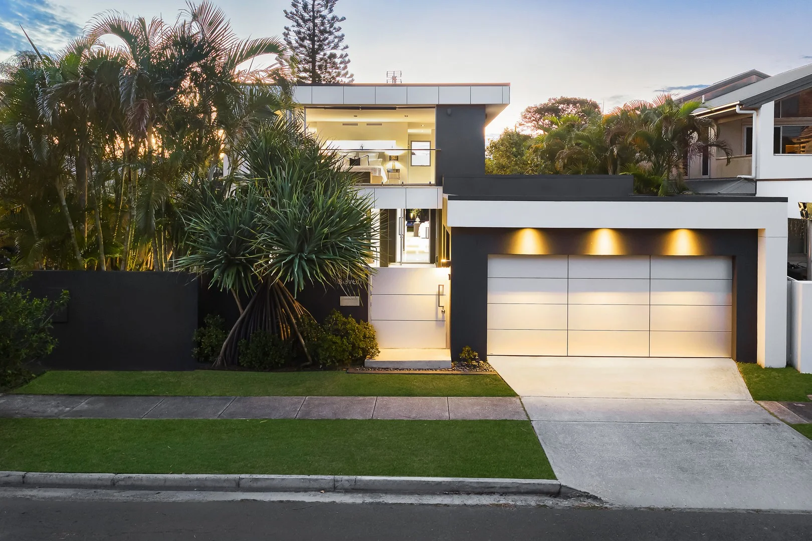 Additional image 2 of 7 Remo Street, Isle Of Capri QLD 4217