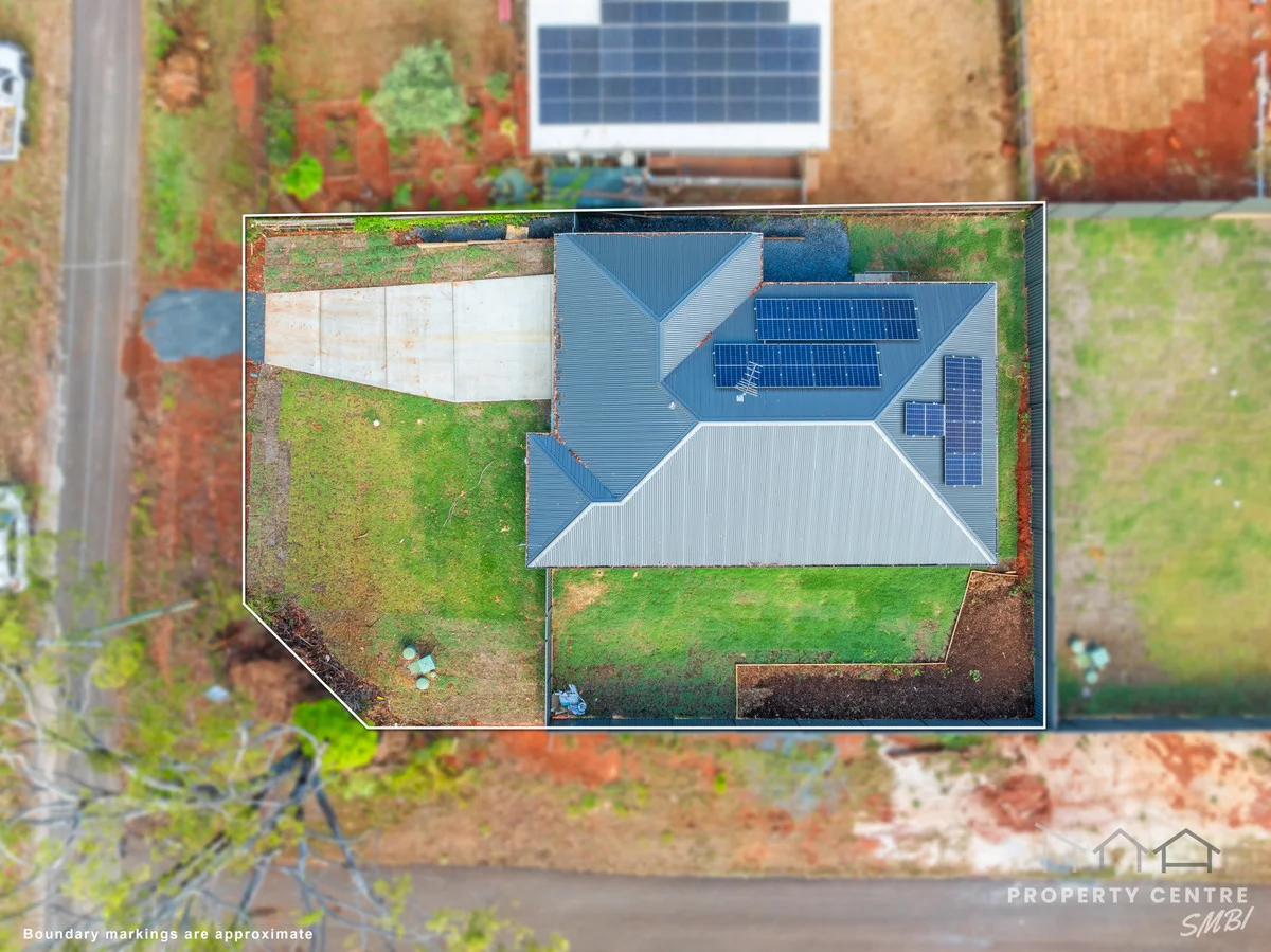 Additional image 22 of 28 Aimeo Esplanade, Russell Island QLD 4184