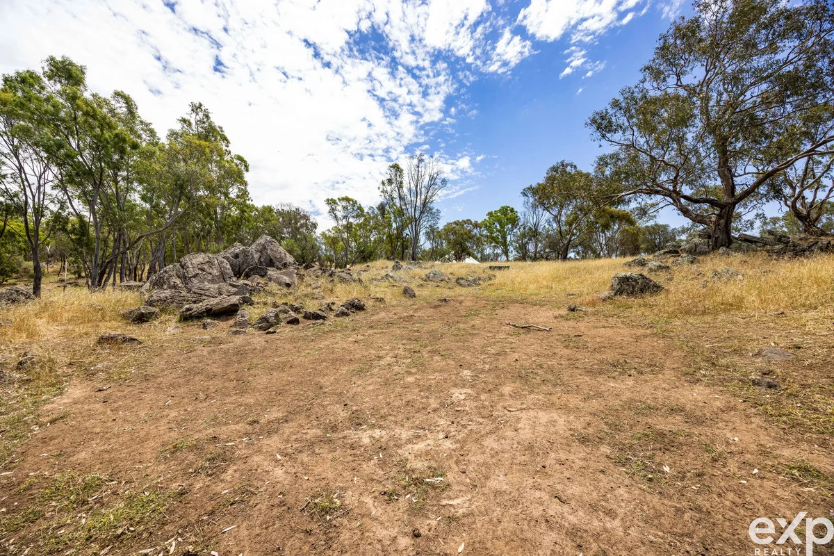 Additional image 7 of 219 Sugar Loaf Hill Road, MoUnt Mckenzie SA 5353