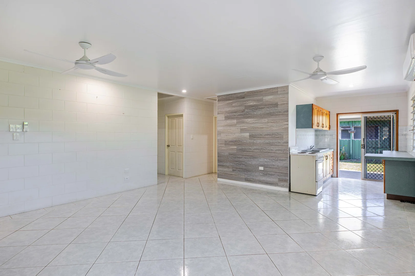 Additional image 14 of 72 Marine Parade, Newell QLD 4873