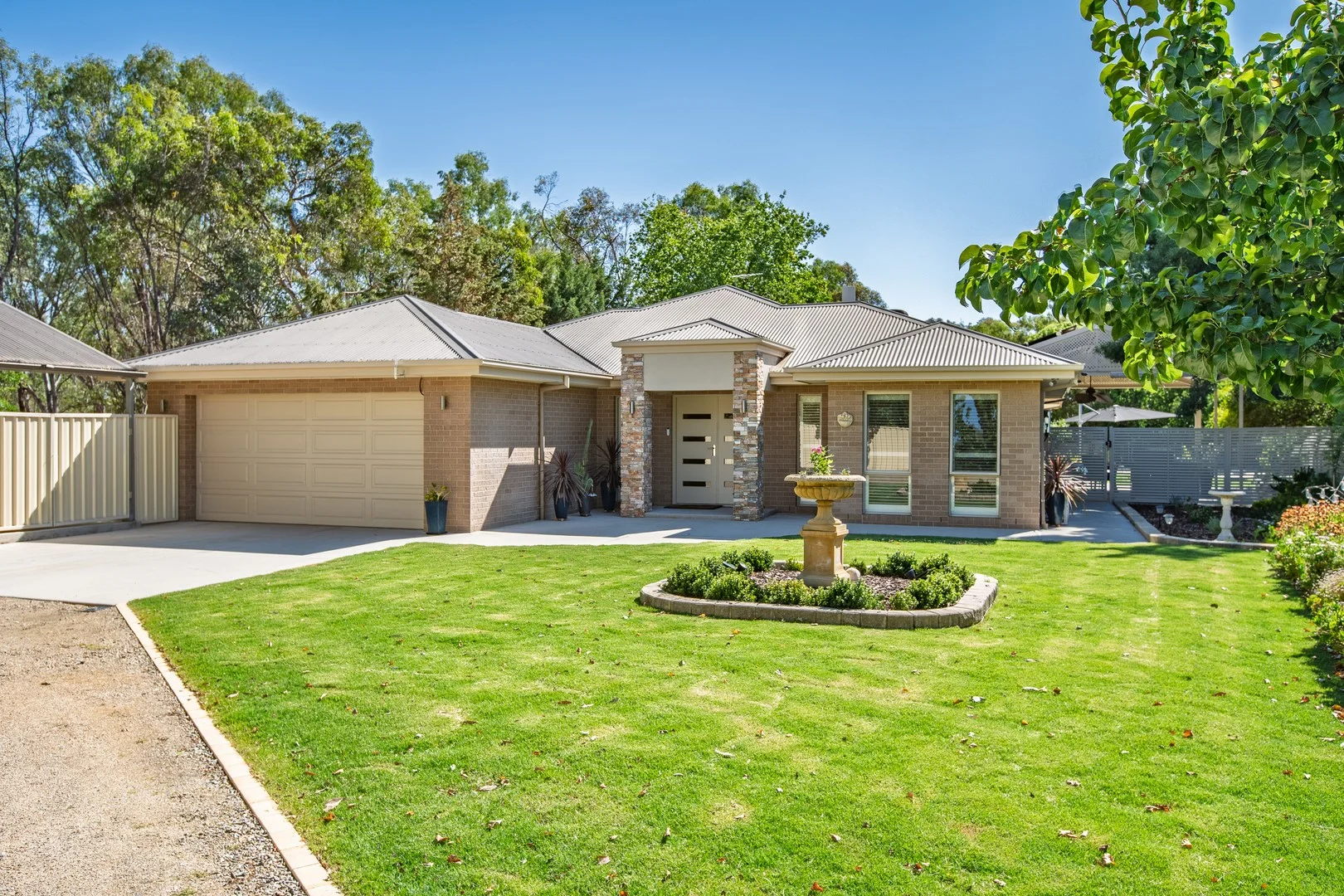 62 Dight Street, Jindera NSW 2642