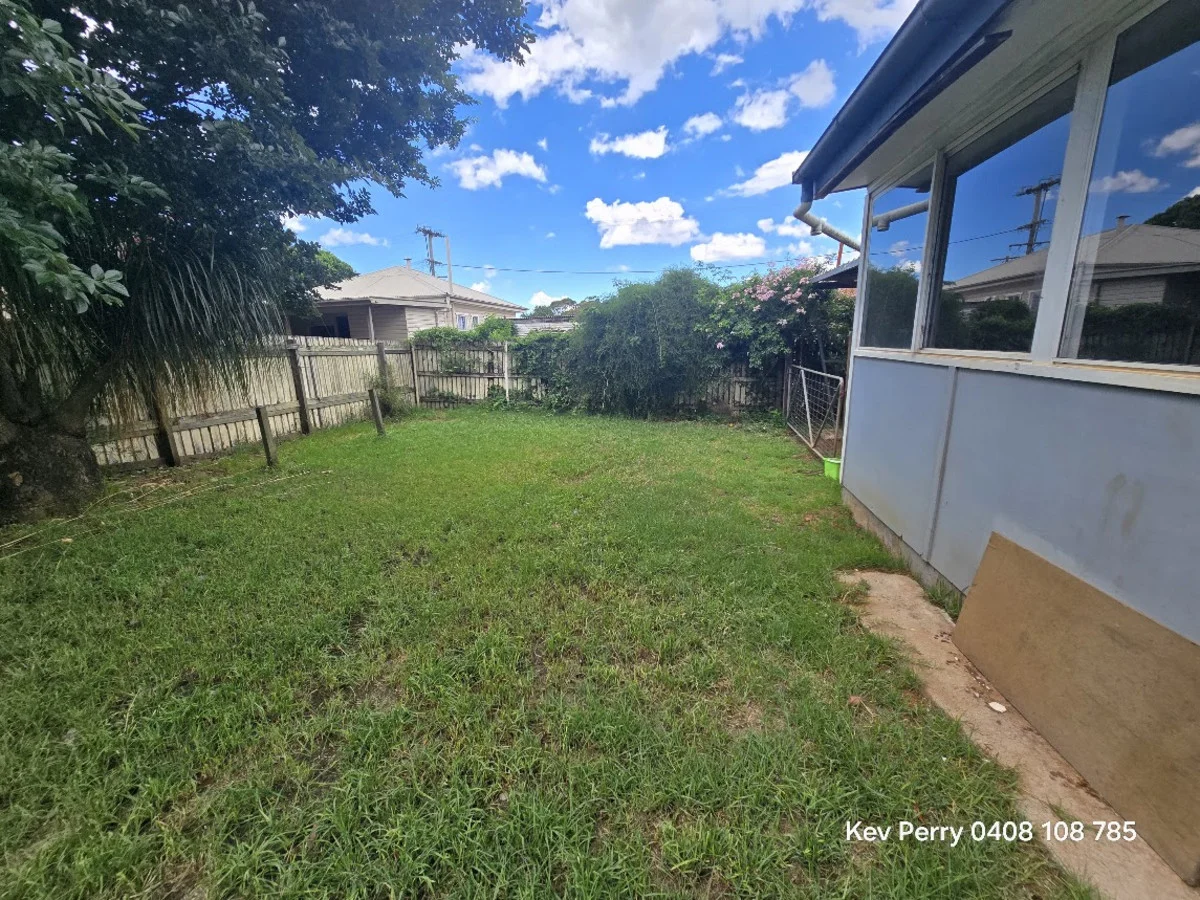 Additional image 18 of 293A James Street, Newtown QLD 4350