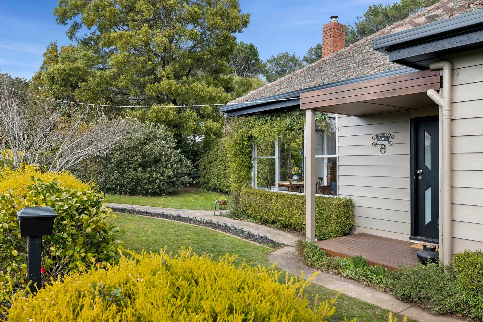 Additional image 2 of 8 Perrins Street, Daylesford VIC 3460