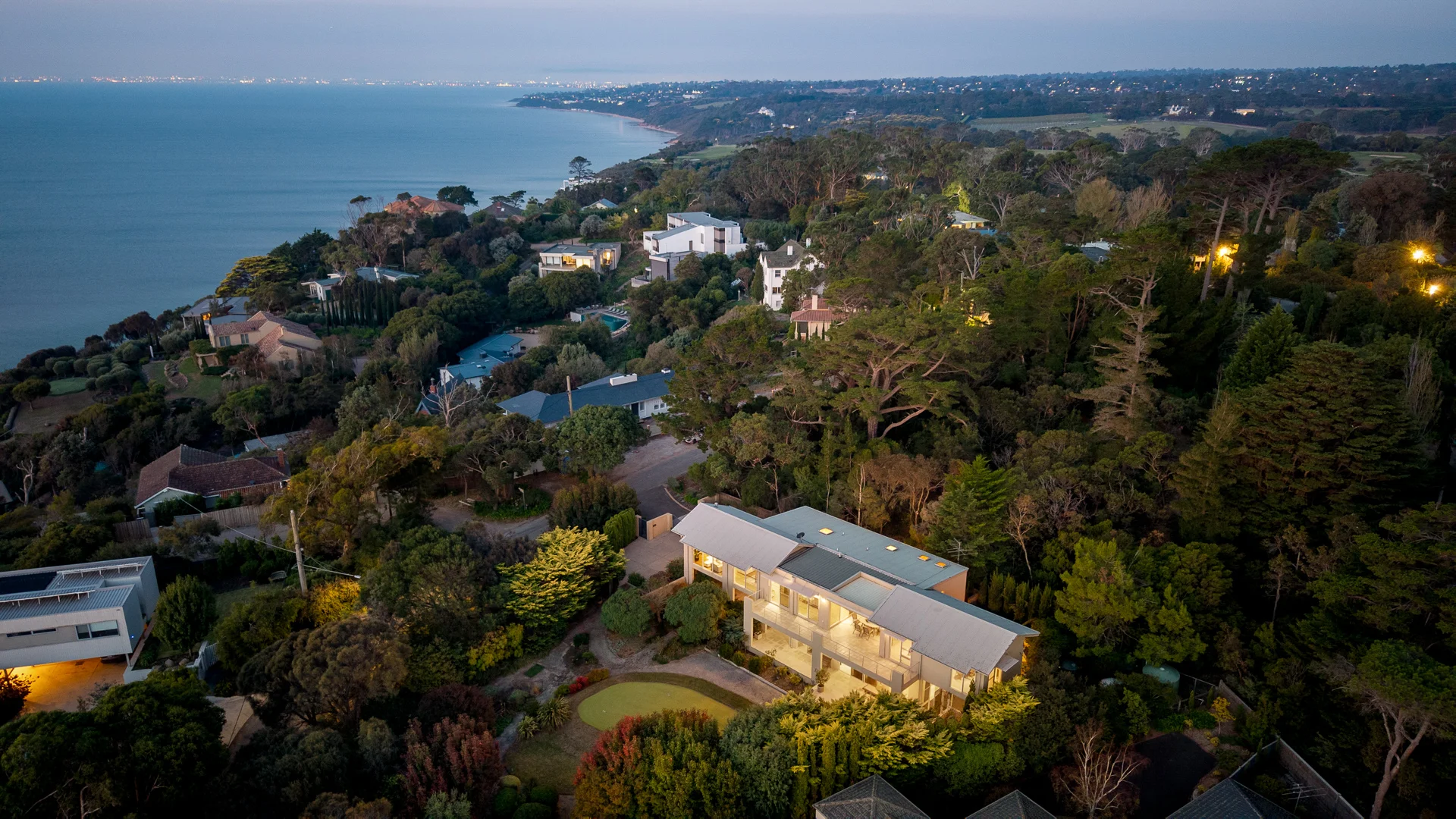 Additional image 3 of 32 Kalimna Drive, Mornington VIC 3931