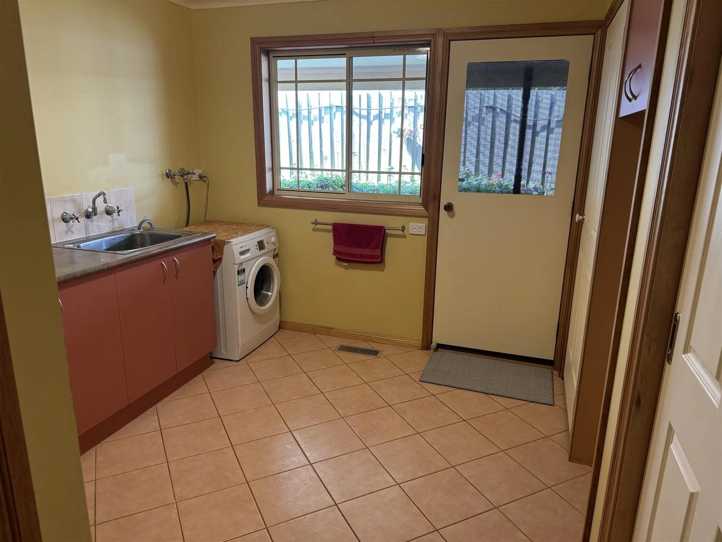 Additional image 2 of 22 Hatfield Drive, Drouin VIC 3818