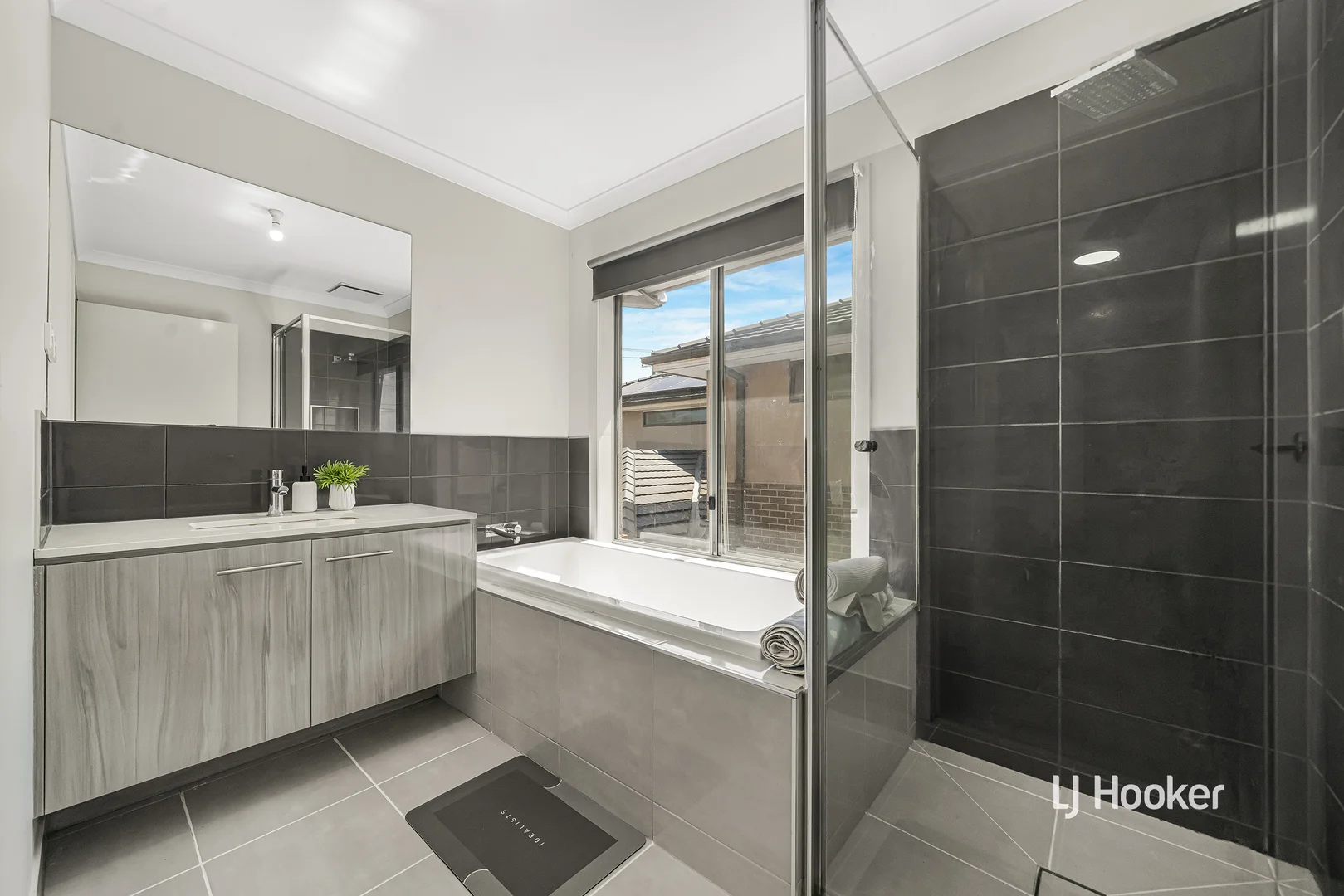 Additional image 24 of 244B Sayers Road, Truganina VIC 3029