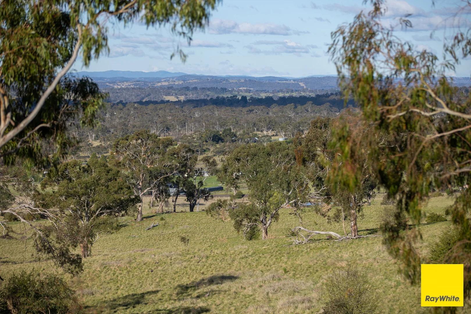 Additional image 7 of 15 Karina Close, Armidale NSW 2350