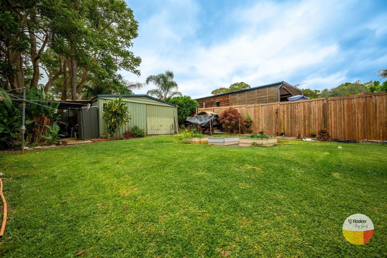 Additional image 6 of 2-4 Shelly Crescent, Lamb Island QLD 4184