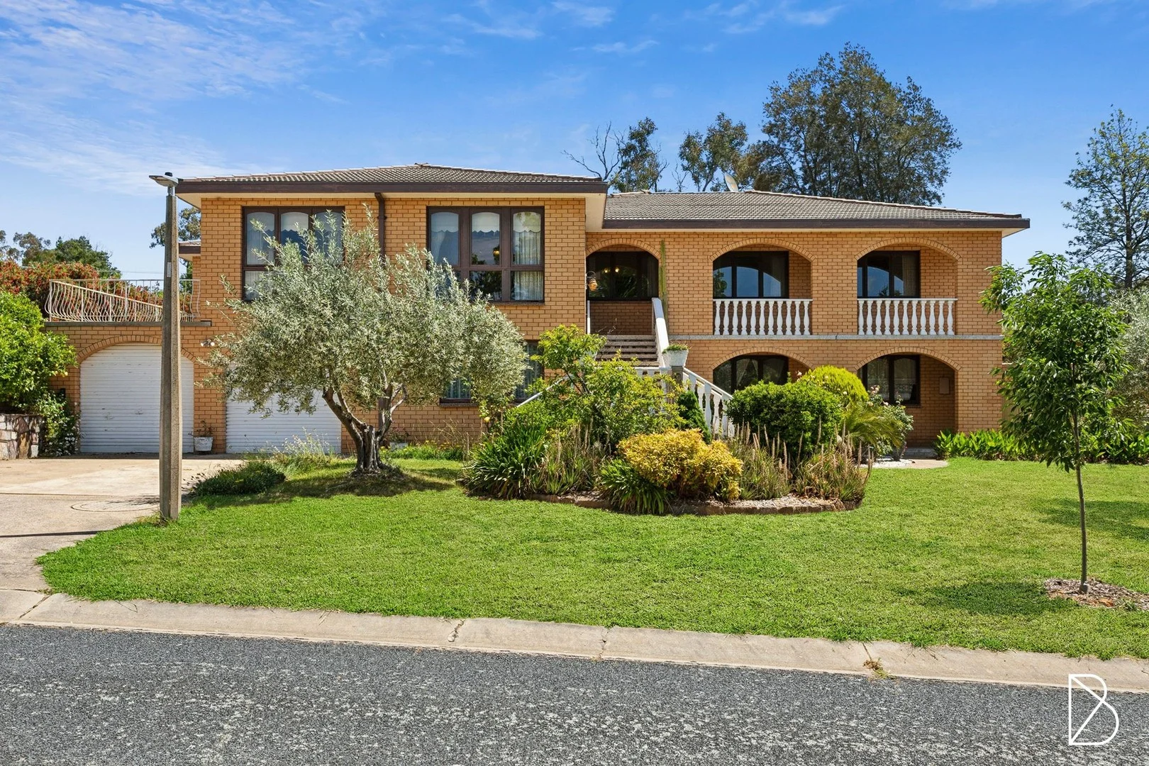 Additional image 3 of 13 Mckeahnie Street, Weetangera ACT 2614