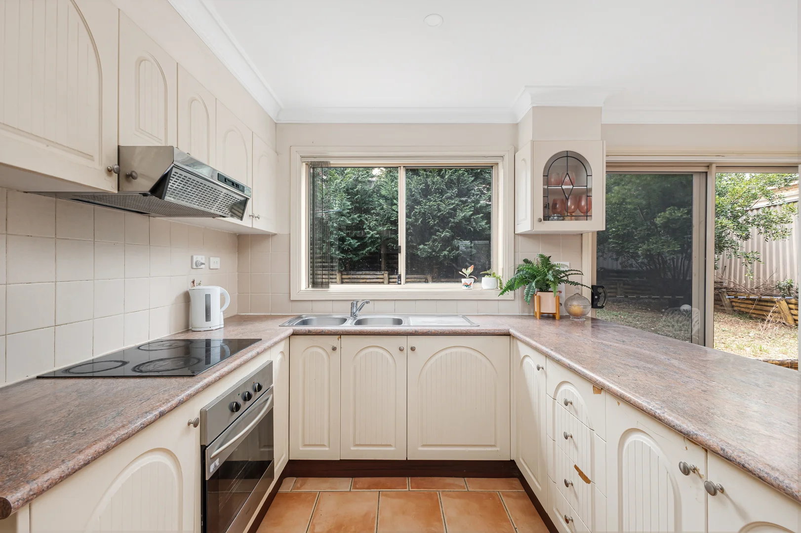 Additional image 4 of 186 James Cook Drive, Kings Langley NSW 2147