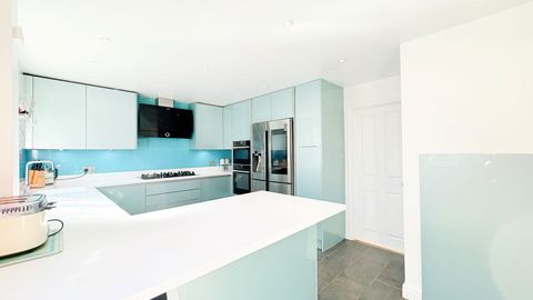 Kites Close, Bradley Stoke, Bristol BS32