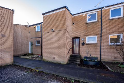 43 Fair-A-Far, Cramond, Edinburgh EH4
