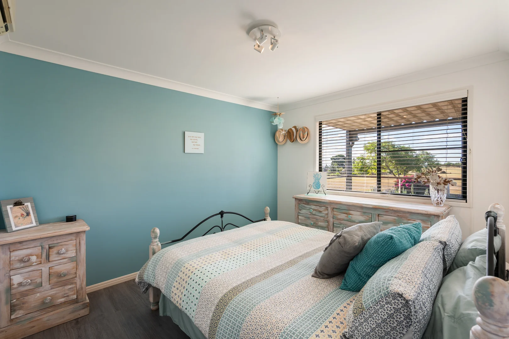 Additional image 12 of 'Figtree Country Retreat' - 70 Petersen Road, Irongate QLD 4356